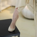 شراب كعب غير القابل للانزلاق مبطن عند مشط الرجل