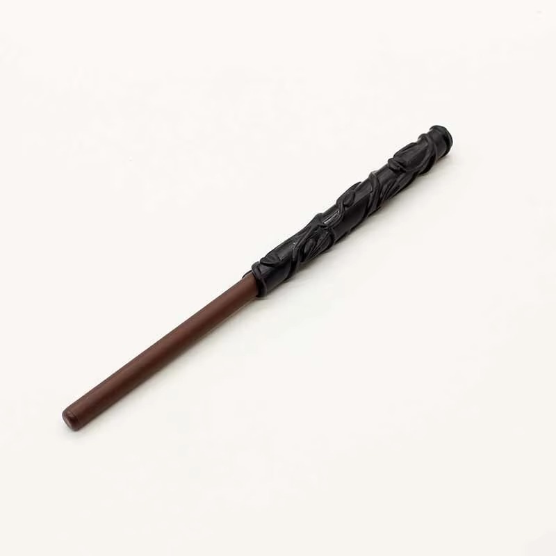 قلم جاف بتصميم العصا السحرية لهاري بوتر