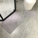 طقم دواسات قطيفة ناعم لارضيات الحمام باللون الرمادي - قطعتين