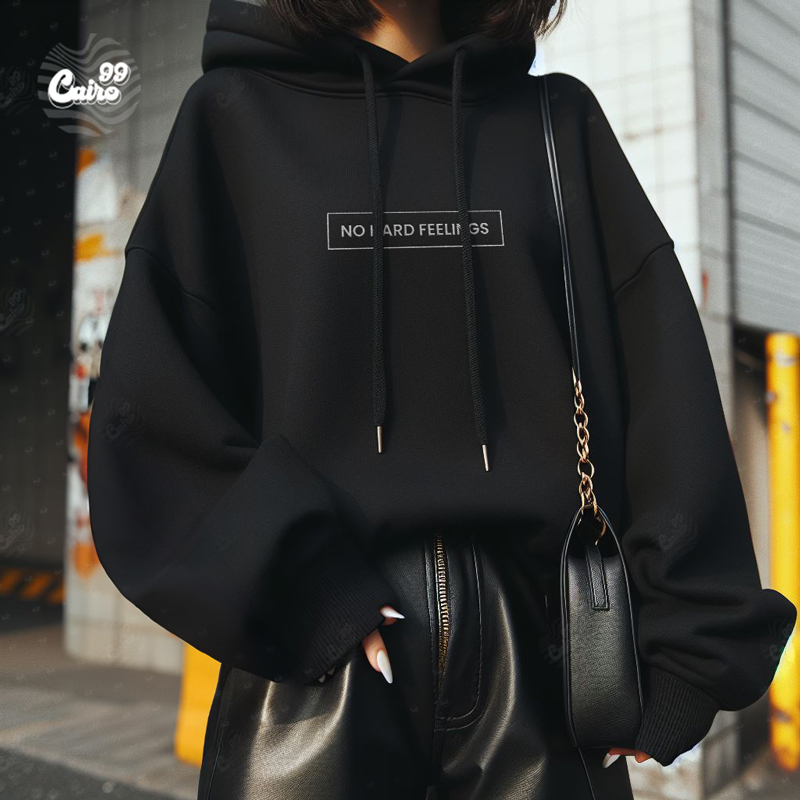 No Hard Feelings هودي اوفر سايز قطن  باللون الأسود