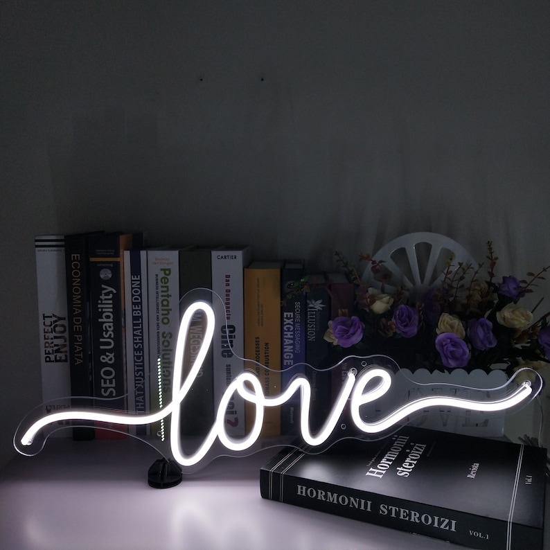 Love Neon