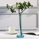 فازة ورد شيك طويلة باللون الأخضر لتجديد ديكور البيت