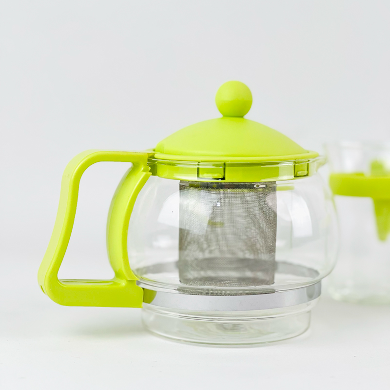 براد بيركس بمصفاه استانلس مع سكرية و 4 كوب شاي زجاج بيد بلاستكية