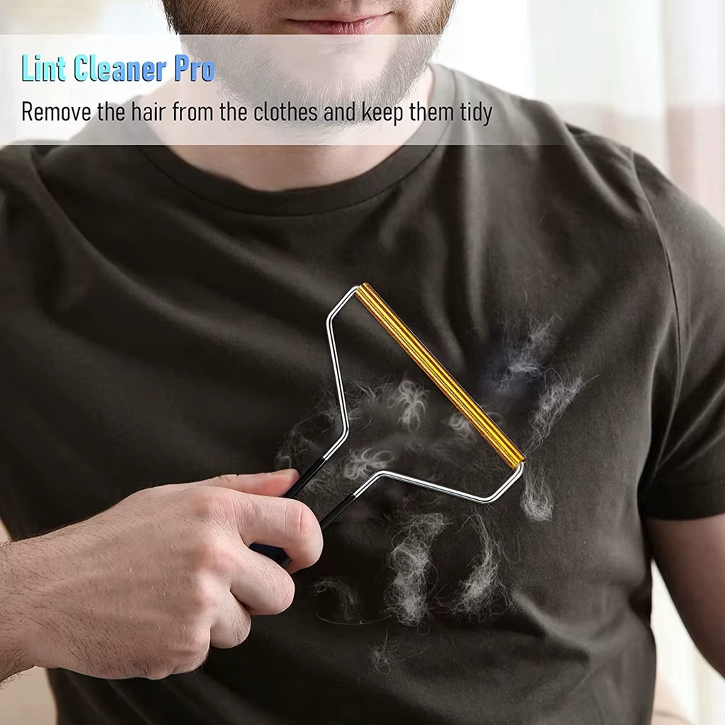 لمامة يدوية لإزالة شعر الحيوانات والوبر من الملابس والمفروشات