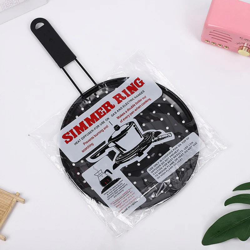 شياطة دائرية الشكل لمنع احتراق الطعام بمقبض بلاستيكي