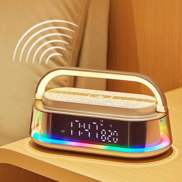 شاحن لاسلكي 6 * 1 مع سبيكر بلوتوث وساعة ومنبه وراديو بقوة بإضاءة ليد