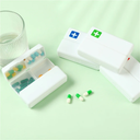 منظم يومي للأدوية و الفيتامينات مقسم 7 خانات بغطاء محكم الغلق