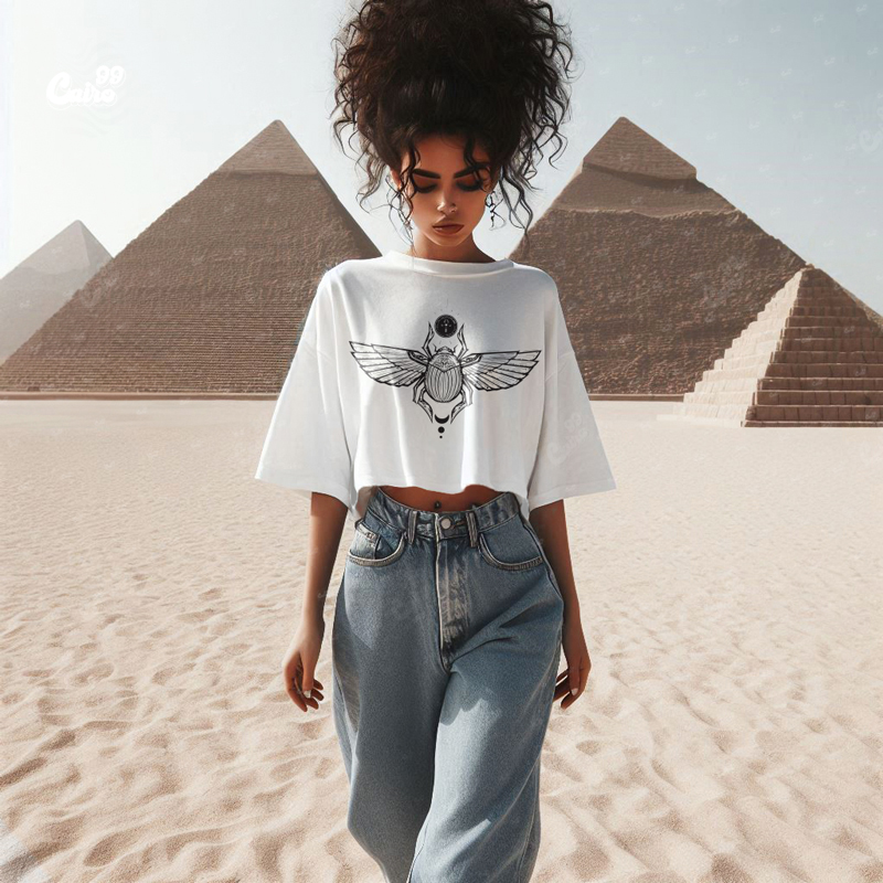 Black scarab كروب توب اوفر سايز قطن باللون الأبيض