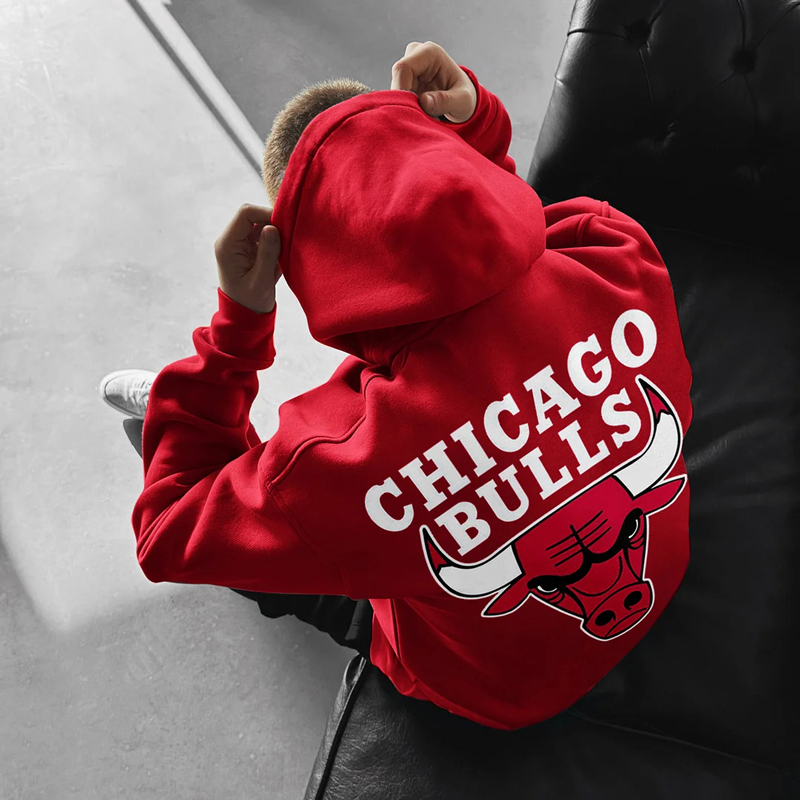 Chicago Bulls هودي اوفر سايز باللون الأحمر