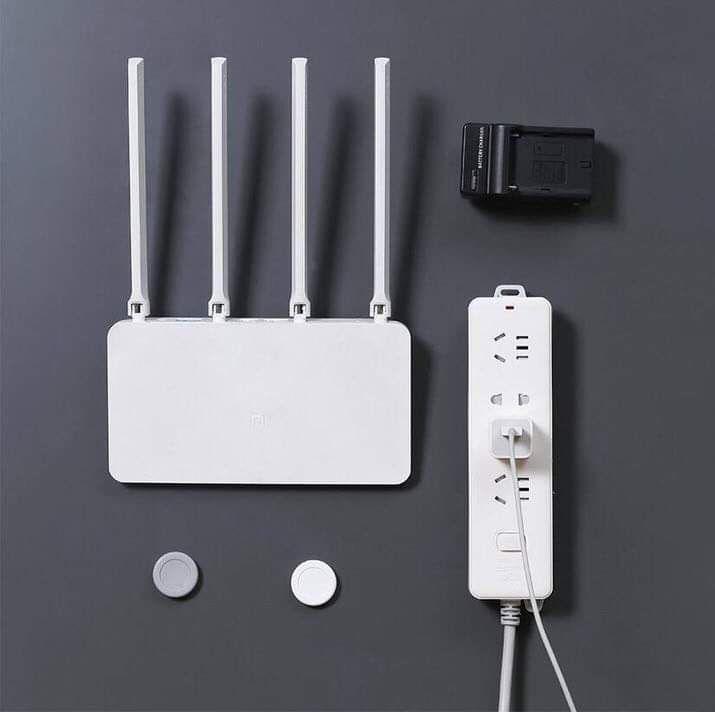 مغناطيس دائري بلزق دبل فيس لتعليق اللوحات وتثبيت الريموت والمشترك قطعتين متعدد الاستخدام