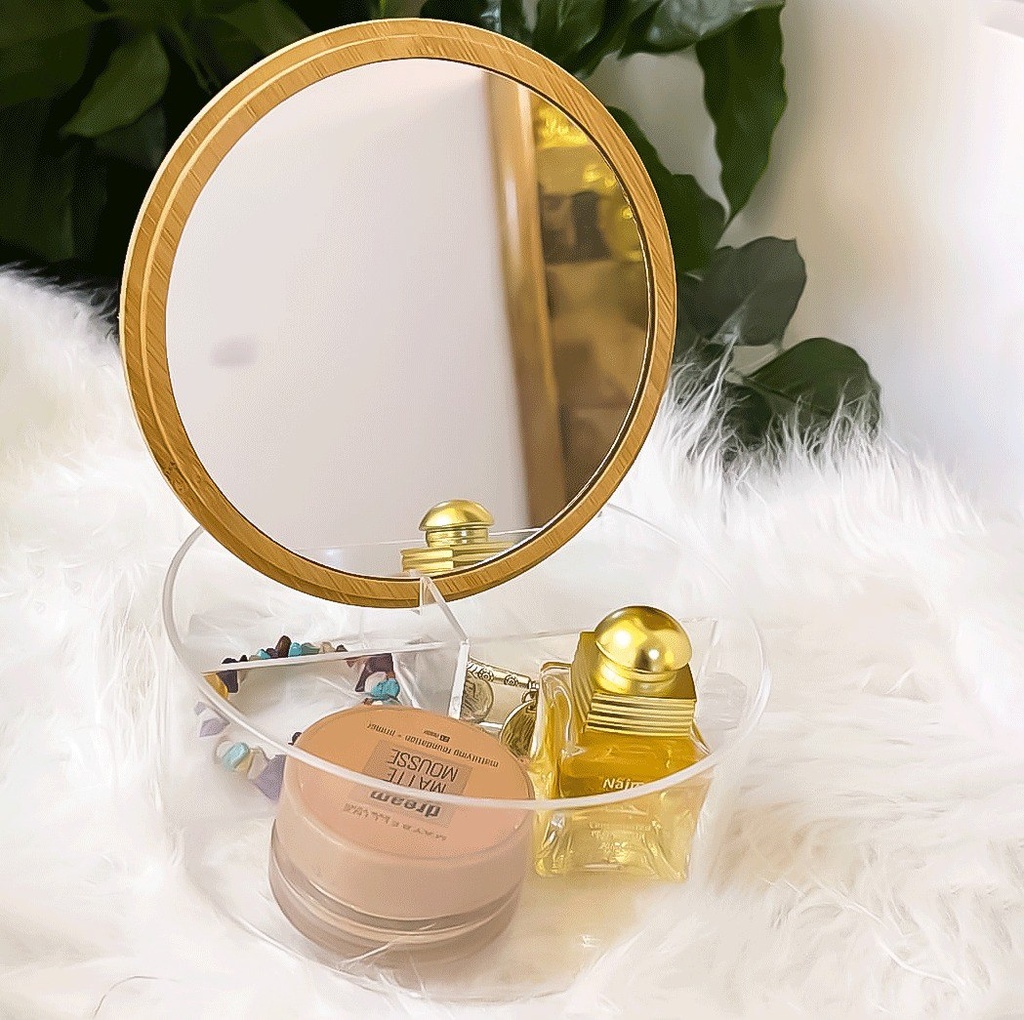 علبة اكليريك ومرايا مقسمة لتنظيم الاكسسورات والمجوهرات بغطاء خشبي