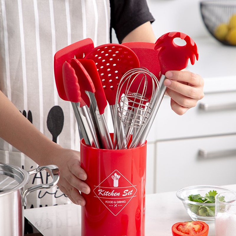 طقم توزيع سيليكون 12 قطعه بيد استانليس ستيل مع الحامل