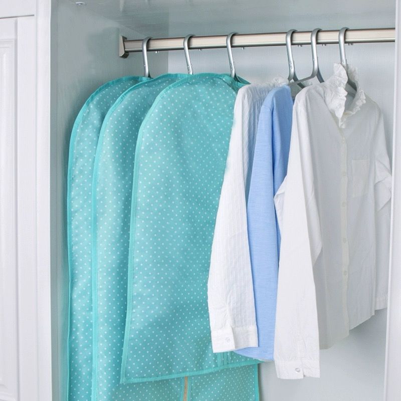 غطاء ملابس لحماية البدل والفساتين من الأتربة داخل الدولاب بستوسته سهلة الفتح والغلق
