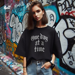 One Day At a Time تيشيرت اوفر سايز قطن باللون الأسود