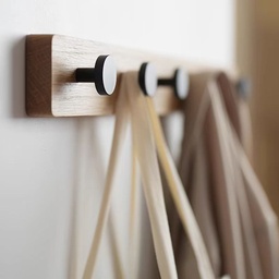 [HH00014610] شماعة خشب ب 4 هوك معدن لتعليق الملابس